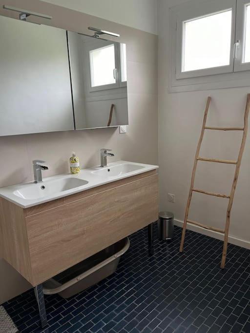 Maison Bretonne 7 Personnes Mellac Exteriér fotografie